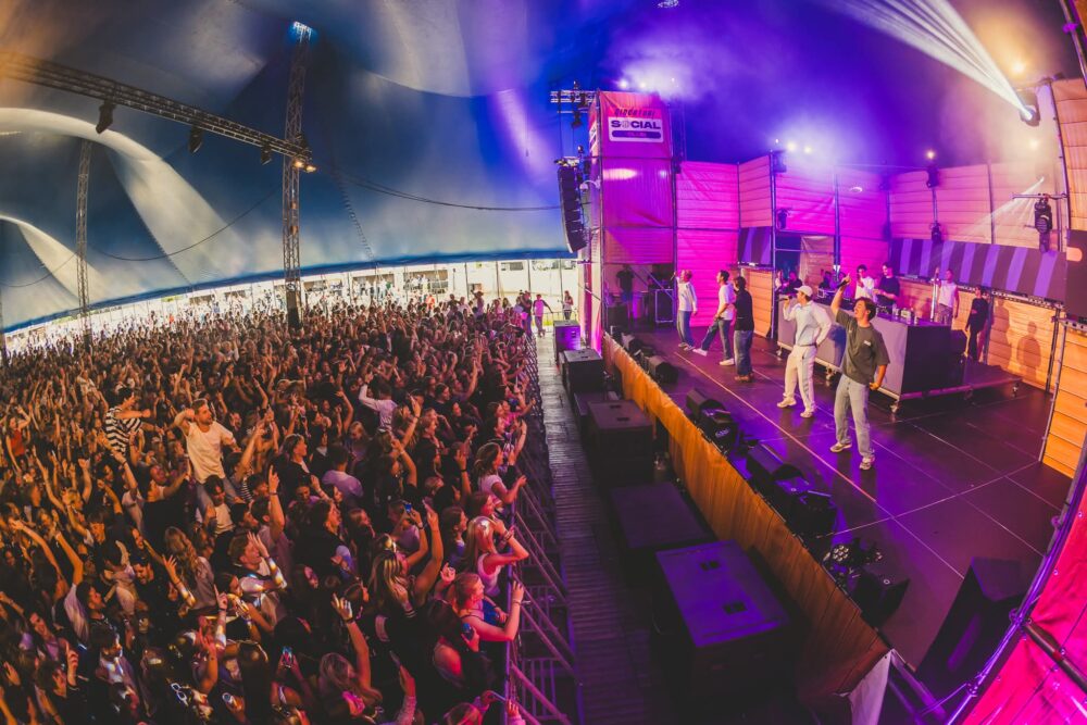 Live act · regio Oost